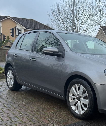Volkswagen golf 5 door - volkswagen,